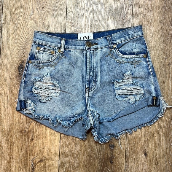 One by One Teaspoon Jeans Cut-Off Shorts Size 28 - Picture 1 of 6